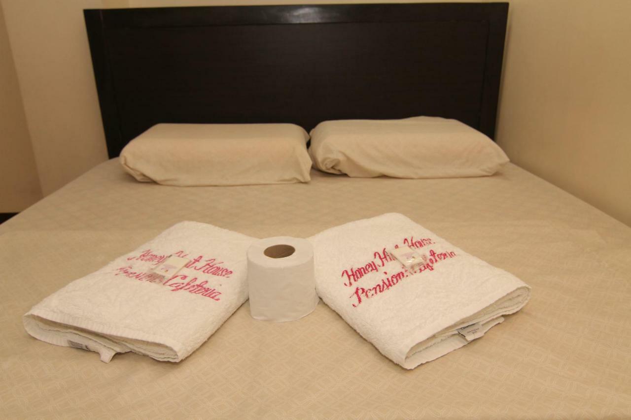 Honey Hunt House Hotel Cebu Exterior photo
