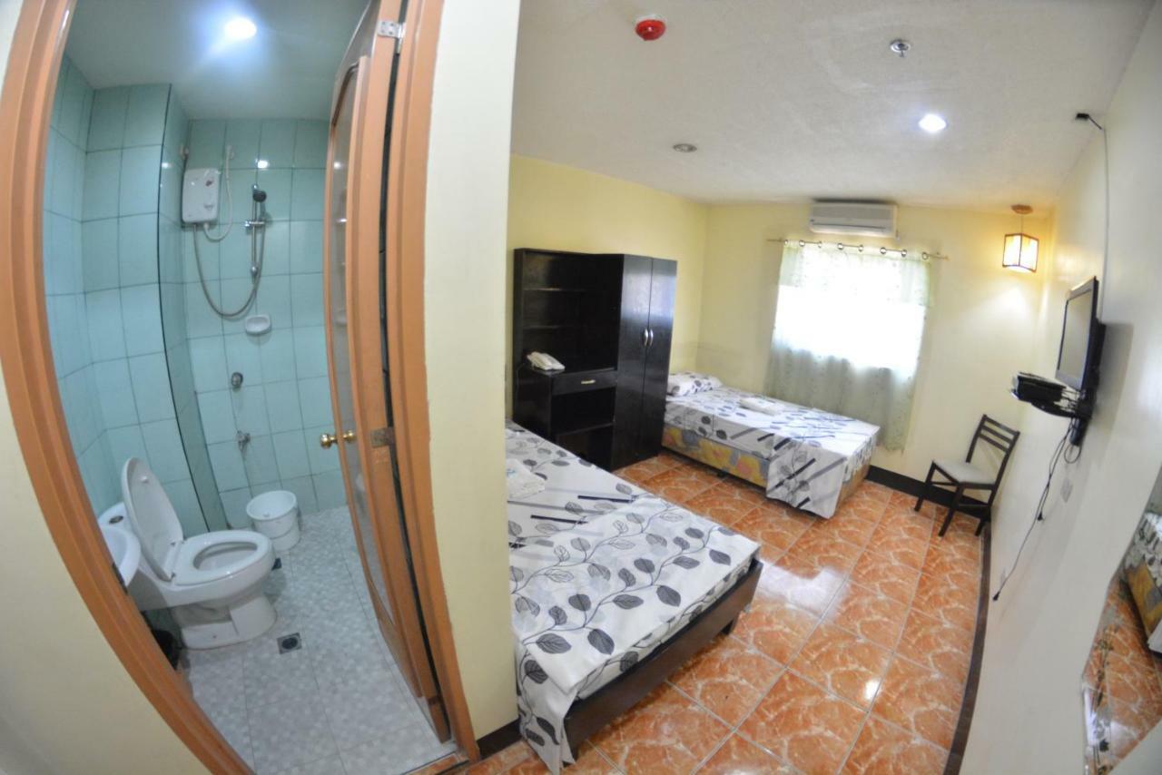 Honey Hunt House Hotel Cebu Exterior photo