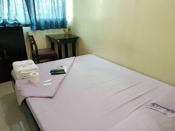 Honey Hunt House Hotel Cebu Exterior photo
