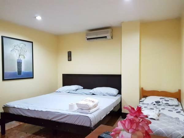Honey Hunt House Hotel Cebu Exterior photo